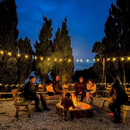 Ghar El Melh Outdoors 호텔 Ra's al Jabal 외부 사진