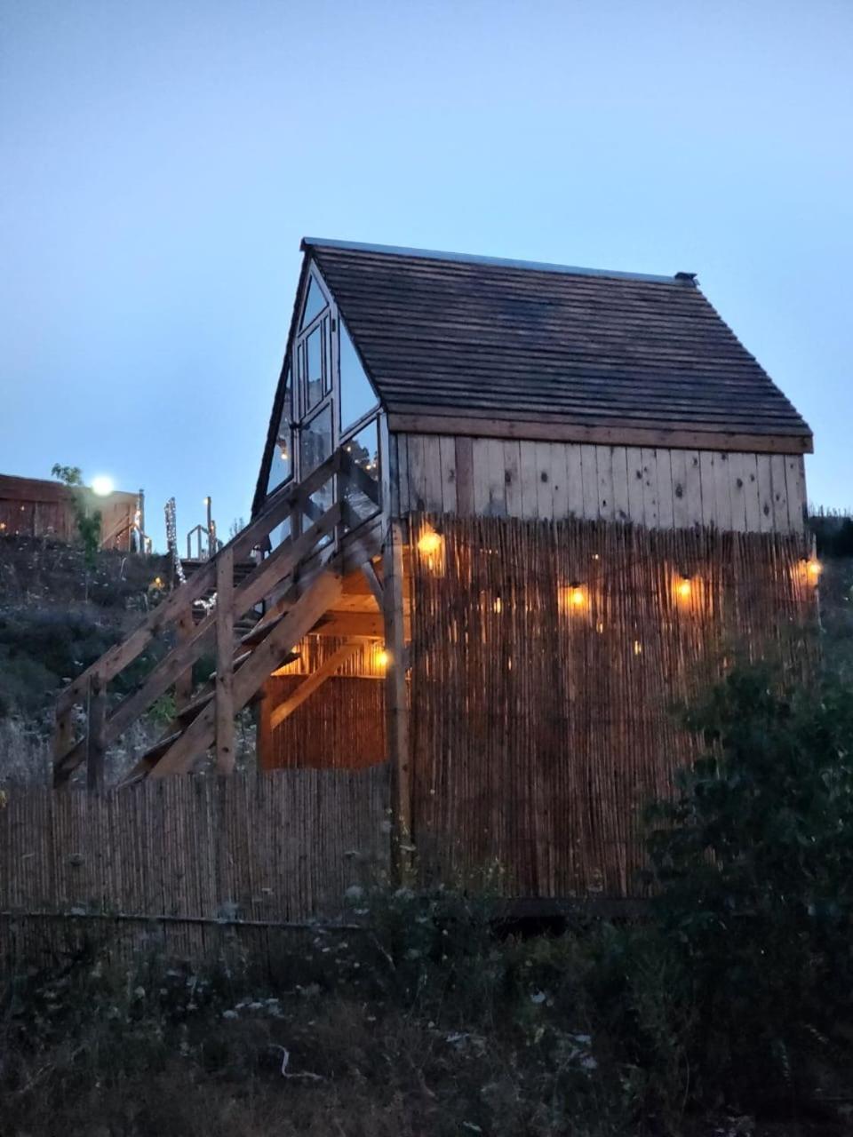 Ghar El Melh Outdoors 호텔 Ra's al Jabal 외부 사진