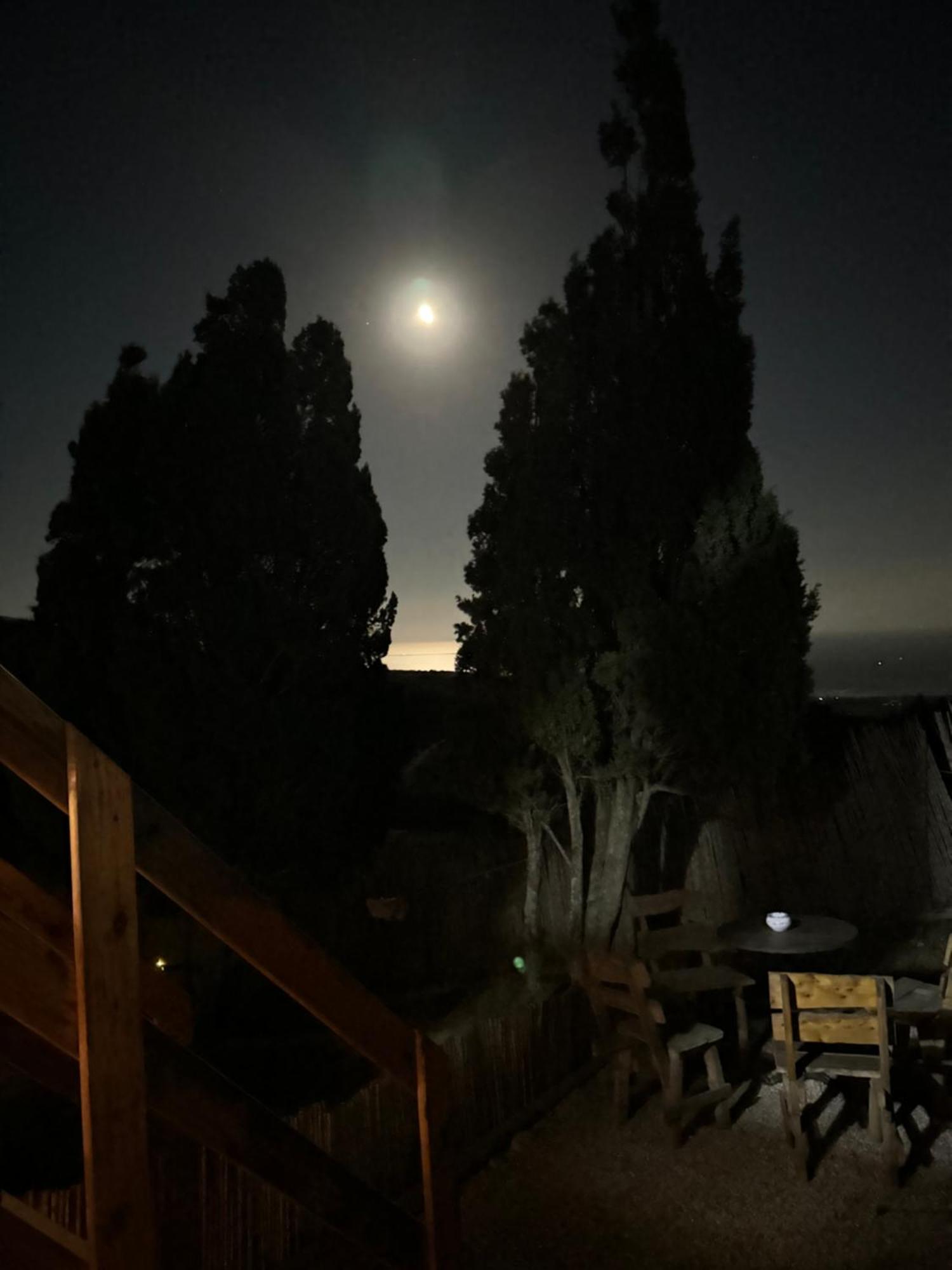 Ghar El Melh Outdoors 호텔 Ra's al Jabal 외부 사진