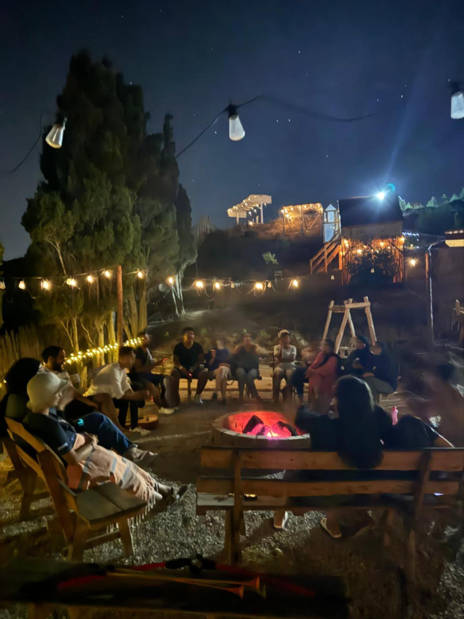 Ghar El Melh Outdoors 호텔 Ra's al Jabal 외부 사진