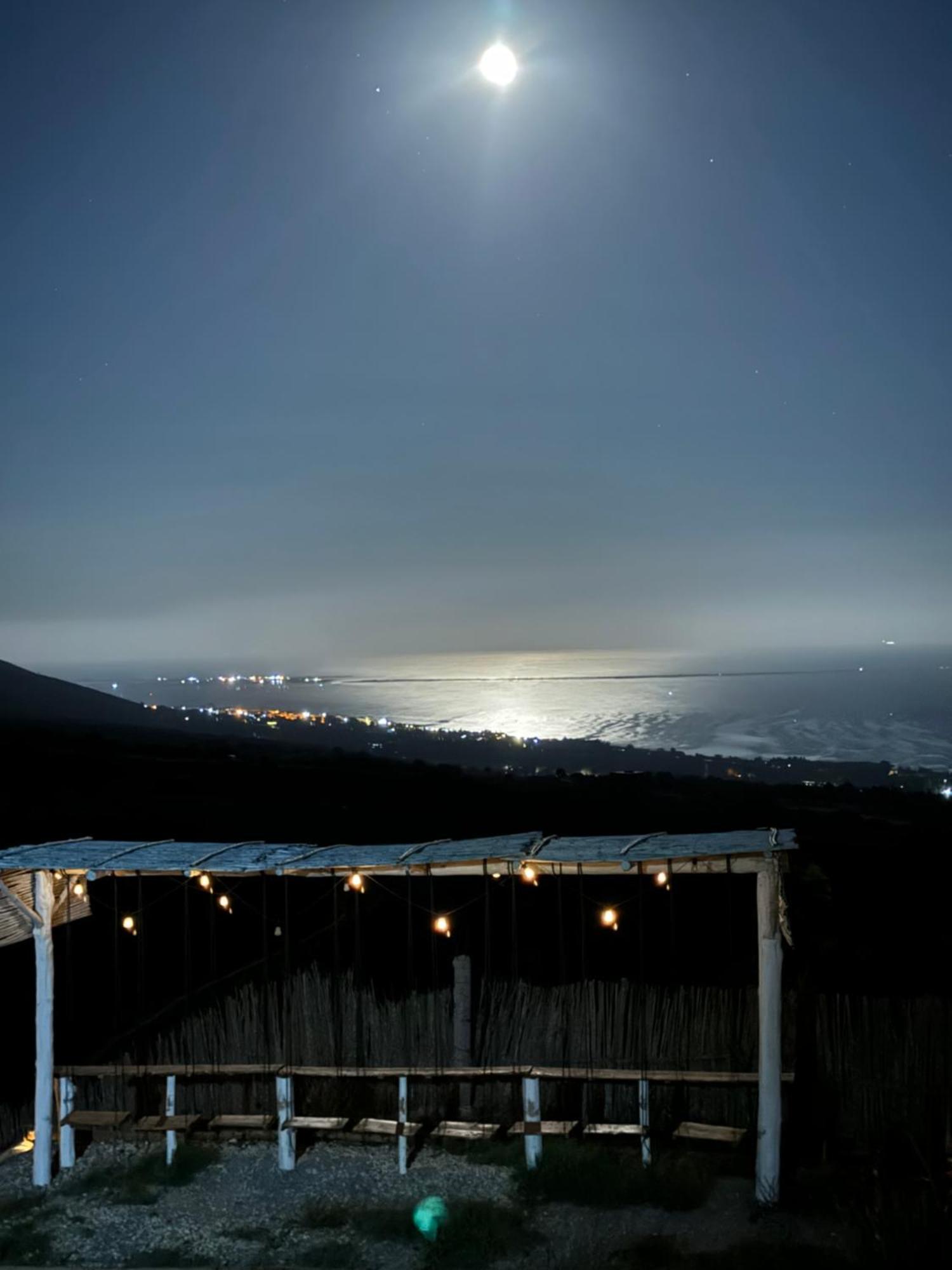 Ghar El Melh Outdoors 호텔 Ra's al Jabal 외부 사진