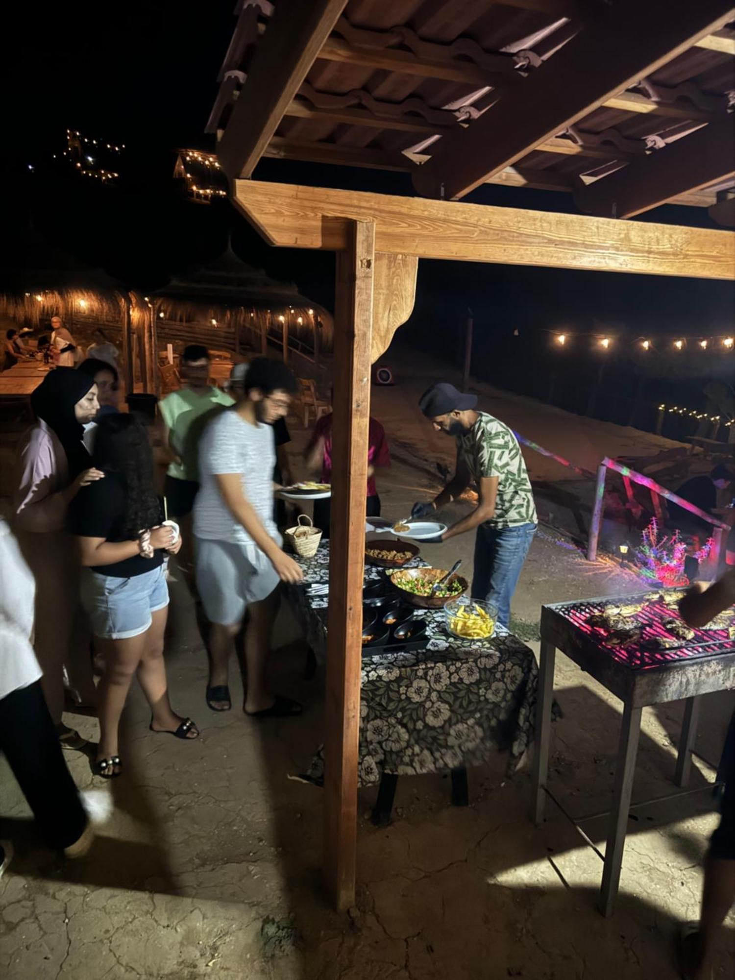 Ghar El Melh Outdoors 호텔 Ra's al Jabal 외부 사진